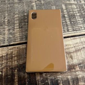 FLAUNT iPhone 10 case